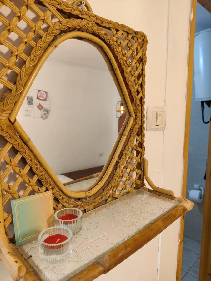 דירה לזוג על שוק מחנה יהודה Lägenhet Jerusalem Exteriör bild