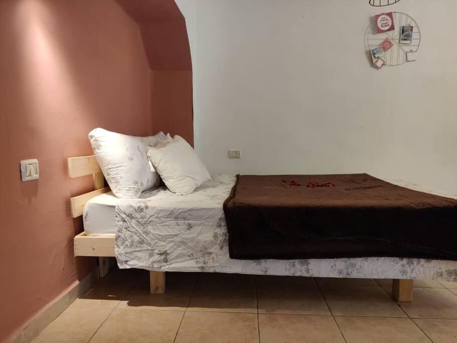דירה לזוג על שוק מחנה יהודה Lägenhet Jerusalem Exteriör bild